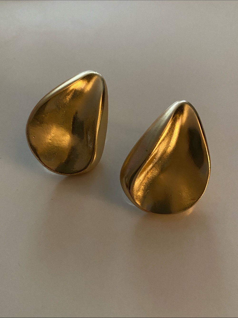 Gold Tone Vintage Dome Earrings
